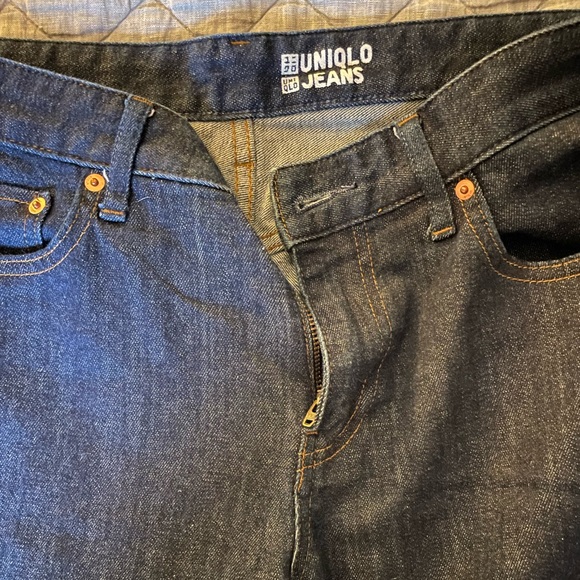 Uniqlo Slim Fit Boyfriend Jeans - Picture 2 of 7